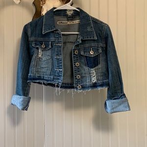 Dollhouse jean jacket. Sz XS